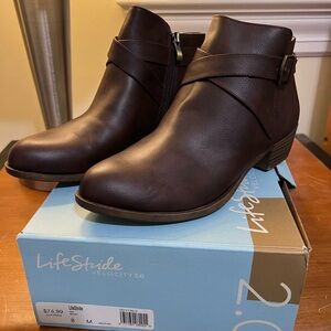 Life Stride Brown Ankle Boots